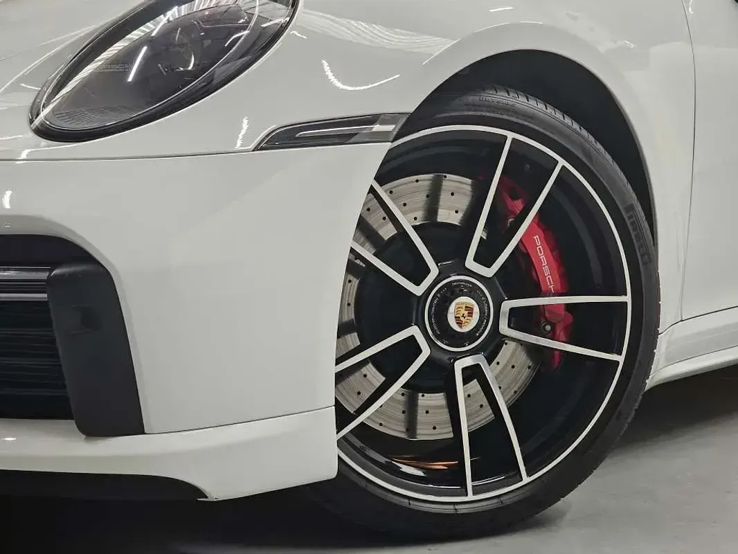 Usado Porsche 992 581 CV (427 kW) 2022 Blanco Coupe