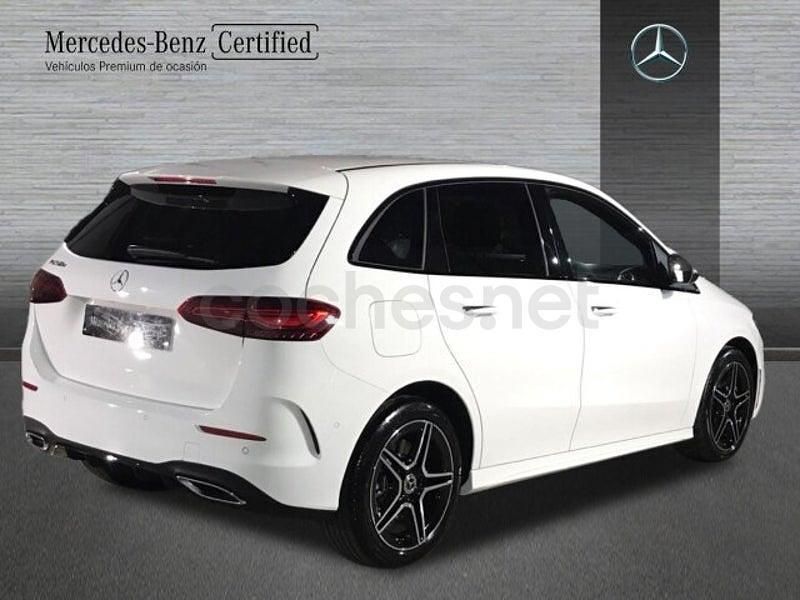 Usado Mercedes B250e AMG line 218 CV (160 kW) 2024 Blanco polar Monovolumen