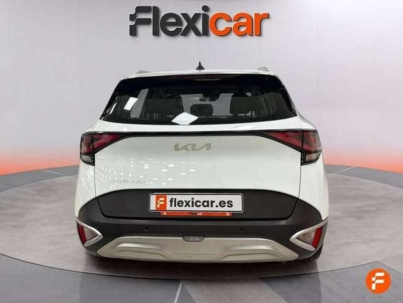 Usado Kia Sportage 116 CV (85 kW) 2023 Blanco SUV