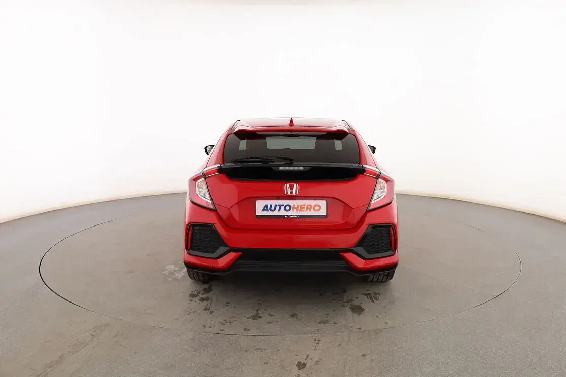 Usado Honda Civic Prestige 182 CV (133 kW) 2019 Rojo Berlina