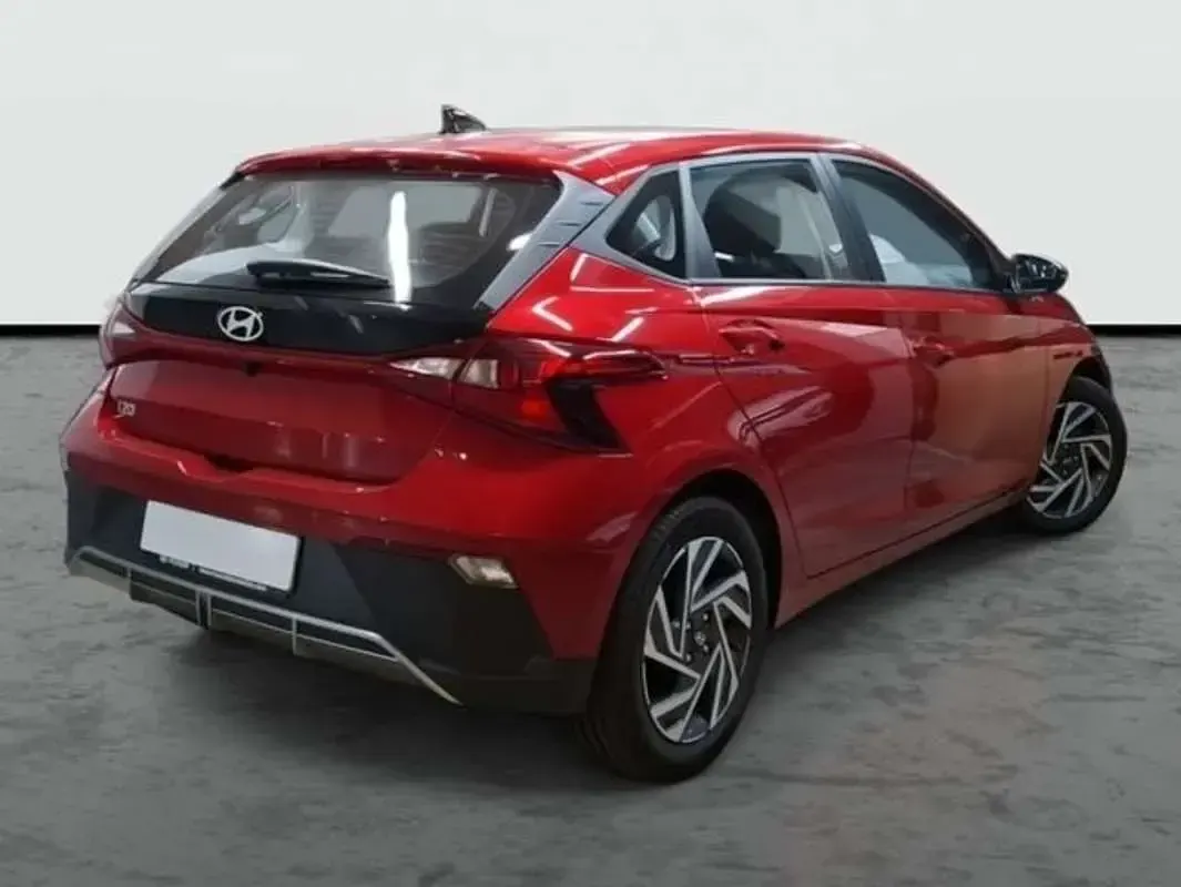 Nuevo Hyundai i20 101 CV (74 kW) 2025 Rojo Utilitario