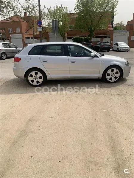 Begagnad Audi A3 Attraction 105 HK (77 kW) 2007 Grå Halvkombi