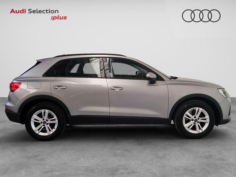 Usado Audi Q3 150 CV (110 kW) 2021 Gris plata SUV