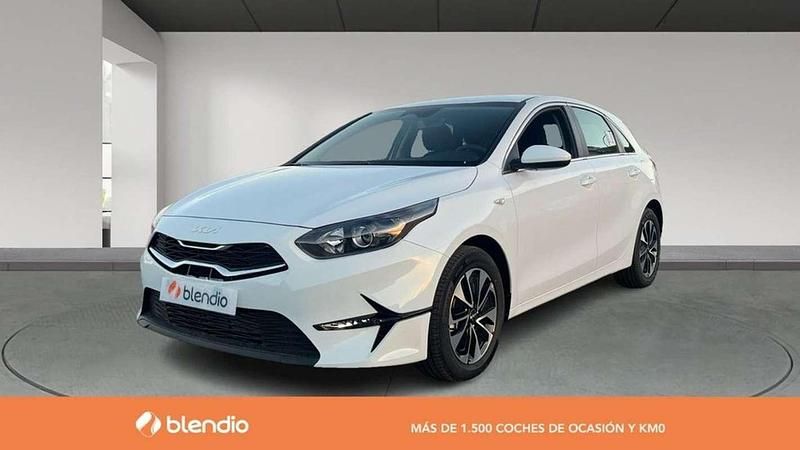 Blanco Nuevo 2025 Kia Ceed Utilitario | 17.100 € (Super precio) - Imagen 1/4