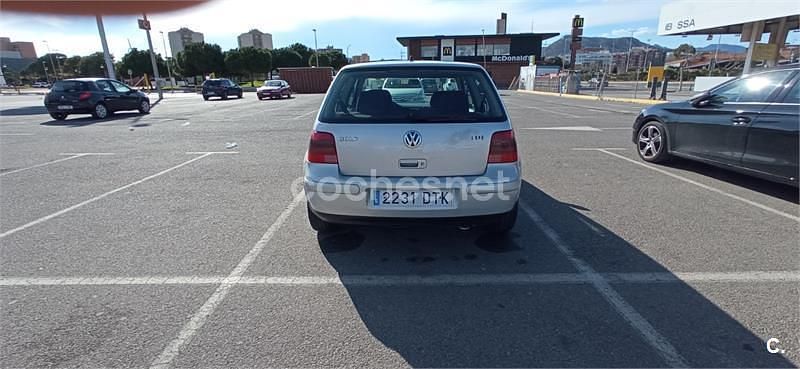 Usado VW Golf III 110 CV (80 kW) 1999 Gris / plata Berlina