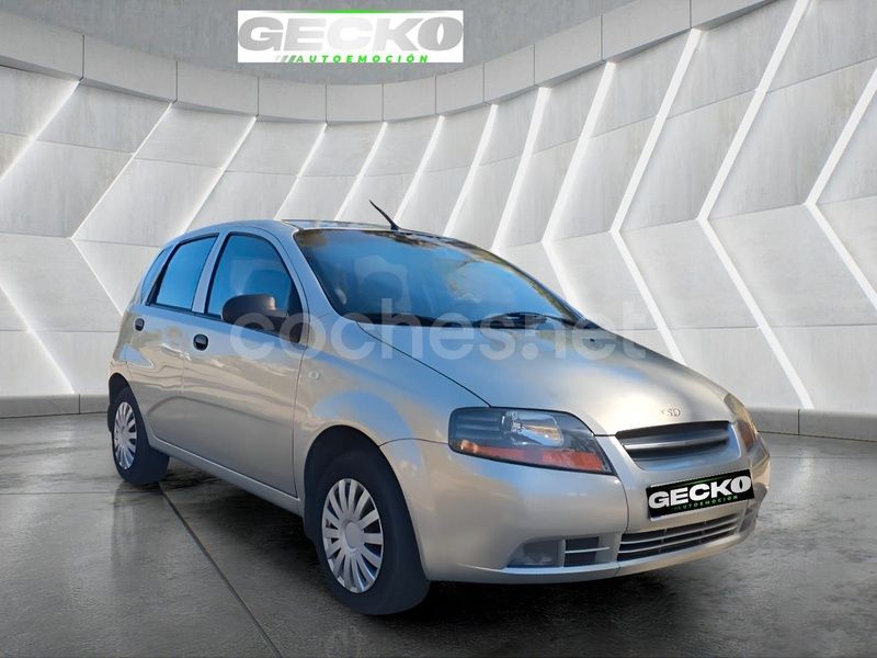 Gris / plata Usado 2005 Chevrolet Kalos SE Berlina | 3490 € (Caro) - Imagen 1/4