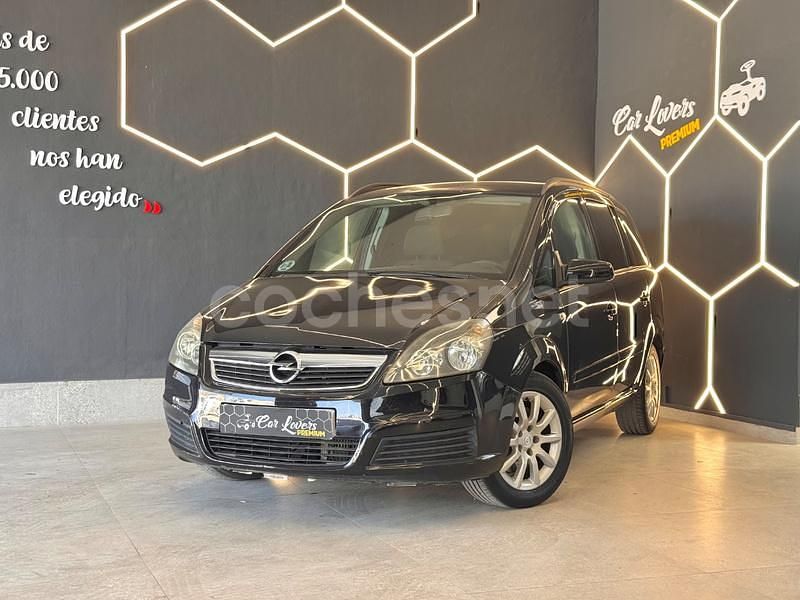 Usado Opel Zafira Cosmo 120 CV (88 kW) 2006 Negro Monovolumen