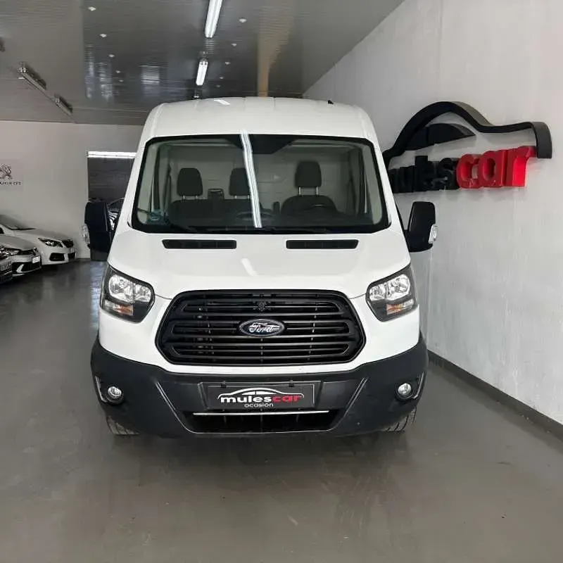 Usado Ford Transit Ambiente 131 CV (96 kW) 2019 Blanco Van
