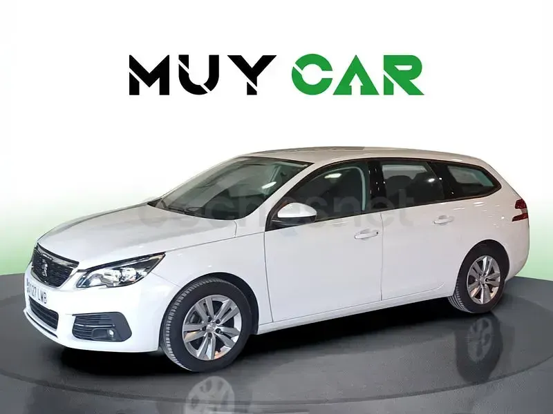 Usado Peugeot 308 SW Active 131 CV (96 kW) 2020 Blanco Familiar