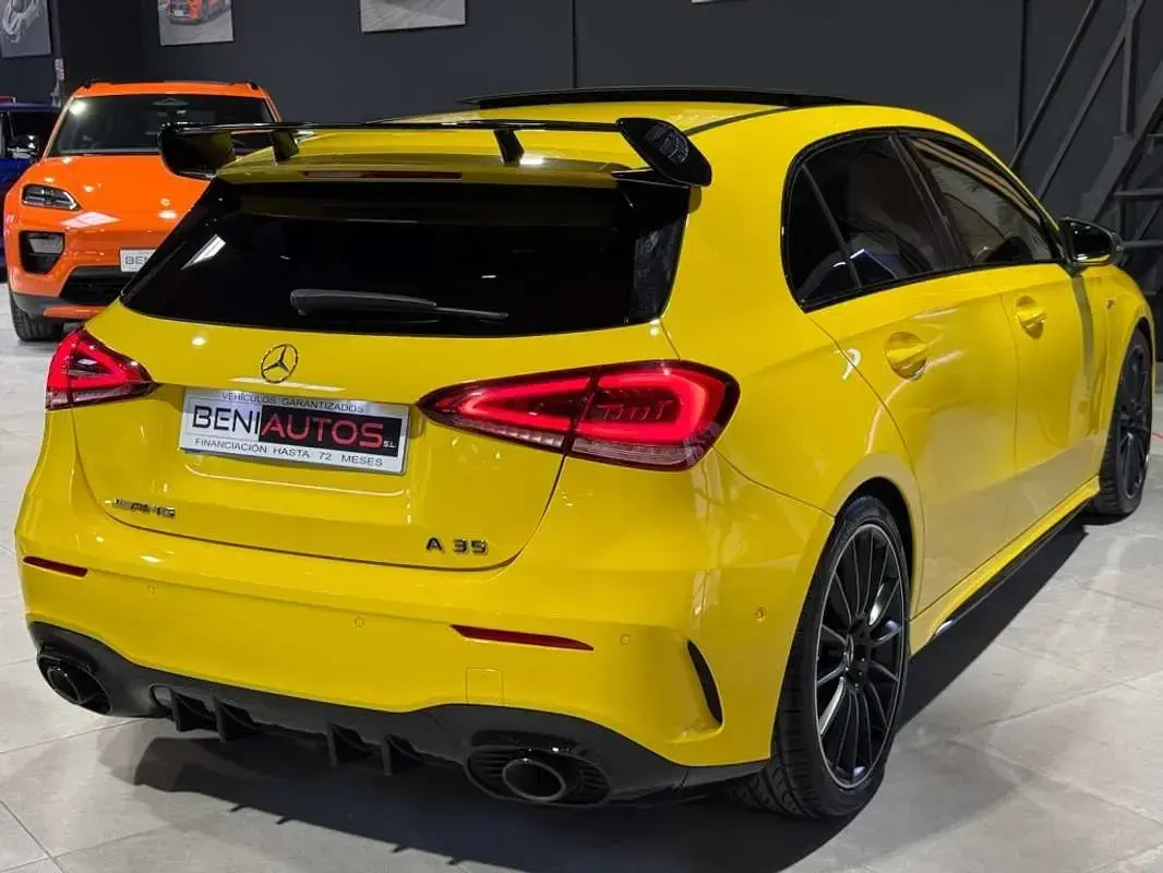 Usado Mercedes A35 AMG AMG 306 CV (225 kW) 2019 Amarillo Utilitario