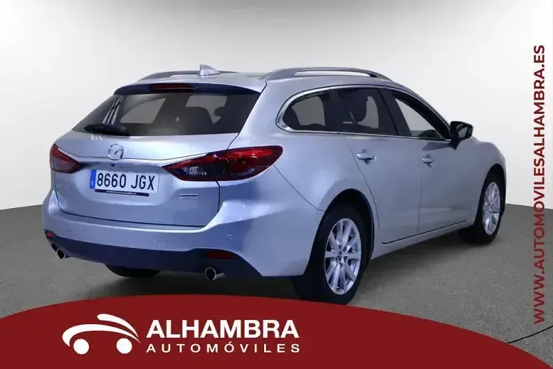 Usado Mazda 6 Style+ 150 HP (110 kW) 2015 Cinzento Carrinha