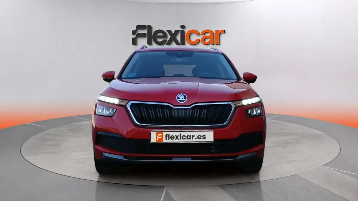 Usado Skoda Kamiq Selection 116 CV (85 kW) 2024 Rojo SUV