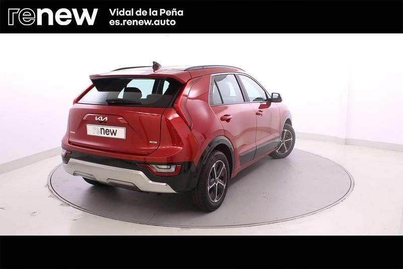 Usado Kia Niro 129 CV (94 kW) 2025 Rojo SUV