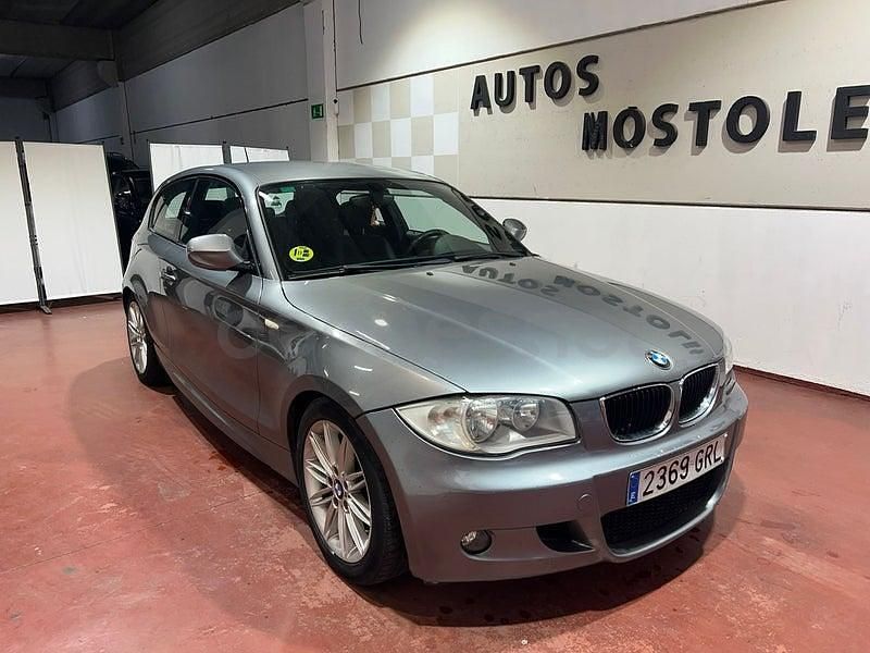 Usado BMW 118 143 CV (105 kW) 2009 Gris / plata Utilitario