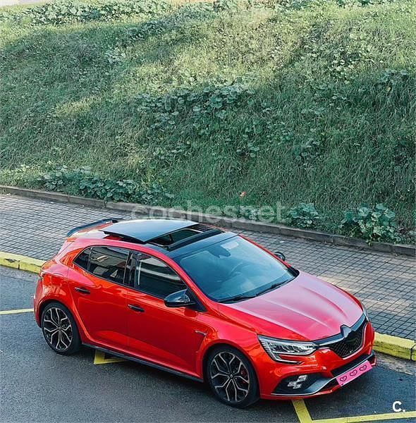 Usado Renault Mégane IV Trophy 300 CV (220 kW) 2022 Rojo Berlina