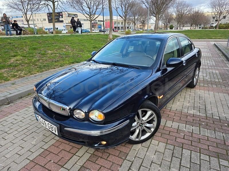 Usado Jaguar X-type Executive 155 CV (114 kW) 2009 Azul Berlina