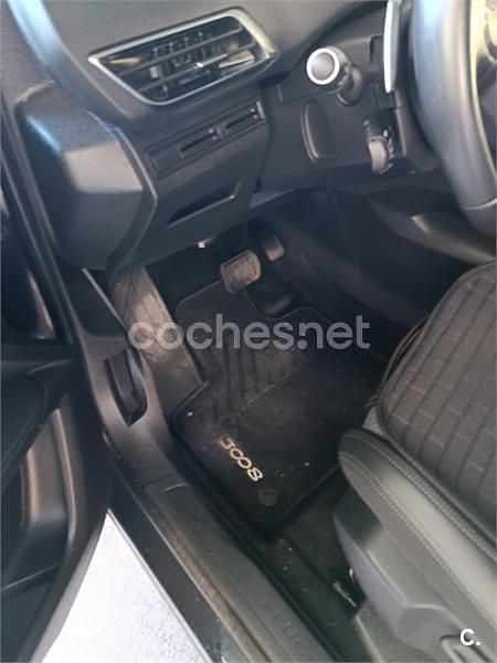 Usado Peugeot 3008 GT 130 CV (95 kW) 2020 Negro SUV