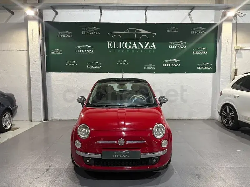 Używany Fiat 500 85 KM (62 kW) 2011 Czerwony Sedan/Limuzyna