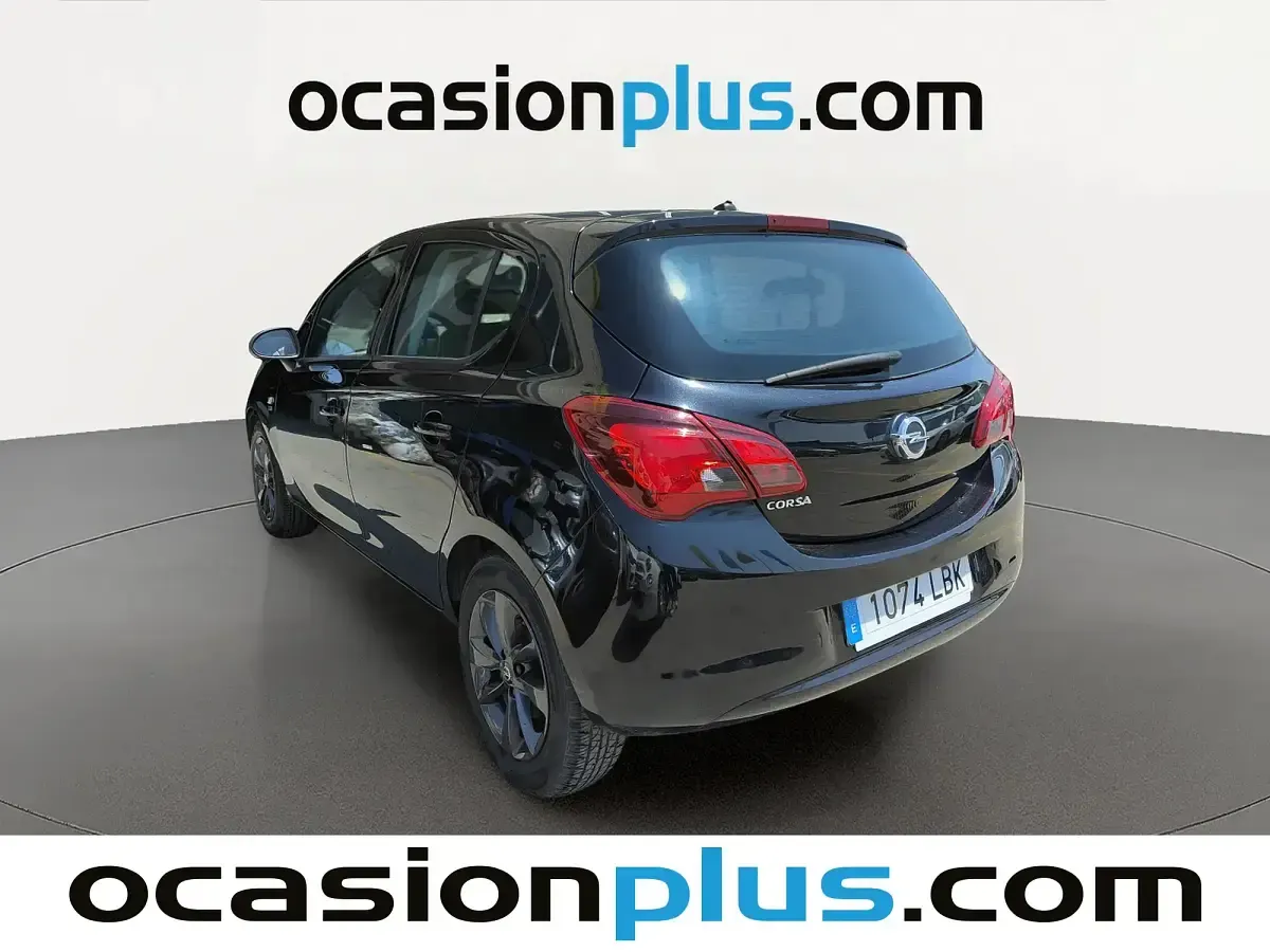 Usado Opel Corsa Selective 90 CV (66 kW) 2019 Negro Utilitario