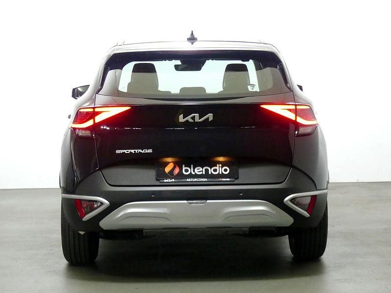 Usado Kia Sportage 136 CV (100 kW) 2024 Gris SUV