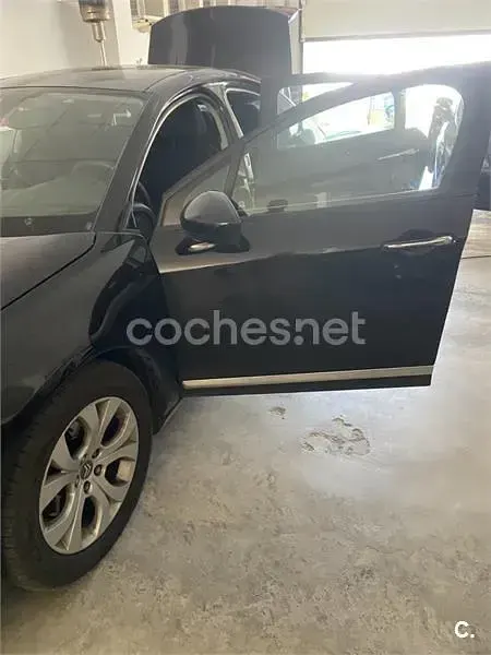 Usado Citroën C5 Exclusive 140 CV (102 kW) 2010 Negro Berlina