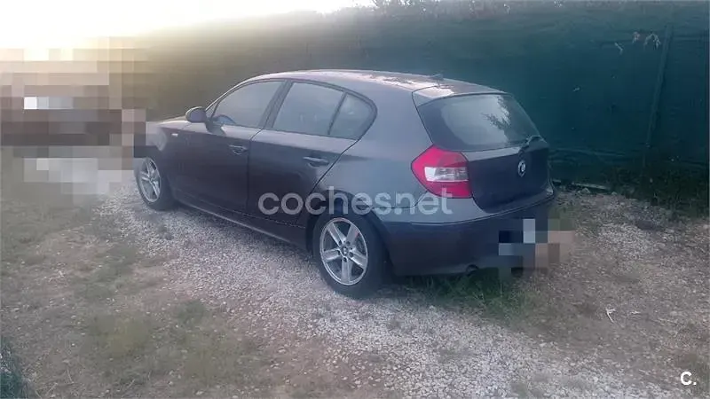 Usado BMW 116 115 CV (84 kW) 2006 Gris / plata Utilitario