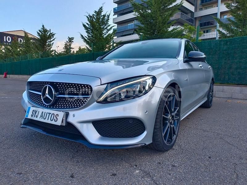 Gris / plata Usado 2017 Mercedes C43 AMG AMG Berlina | 36.900 € (Precio justo) - Imagen 1/4