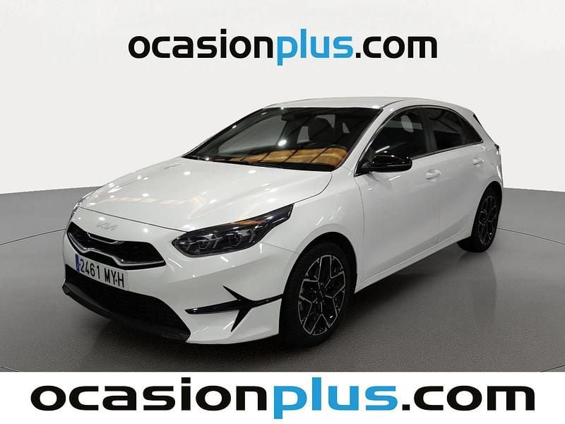 Blanco Usado 2025 Kia Ceed Style Utilitario | 17.773 € (Buen precio) - Imagen 1/4