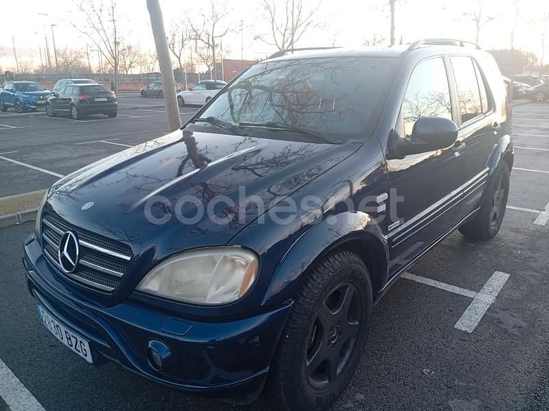 Azul Usado 2001 Mercedes ML55 AMG AMG SUV | 10.900 € - Imagen 1/4