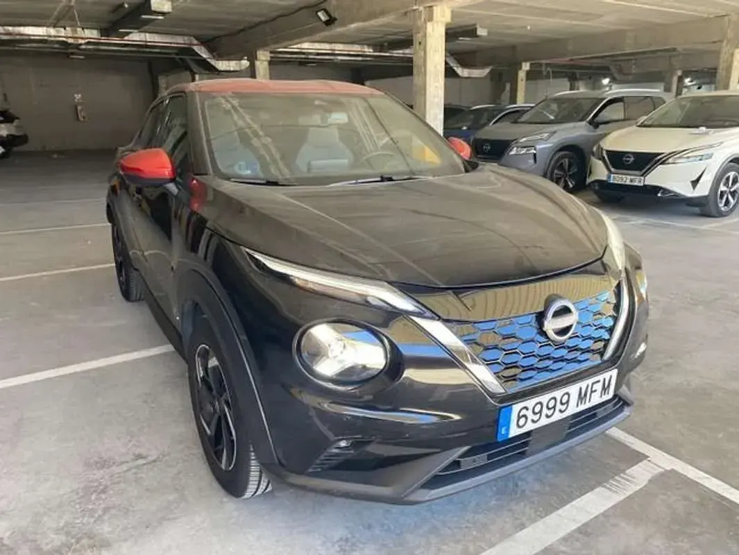 Usado Nissan Juke N-Connecta 143 CV (105 kW) 2023 Gris SUV