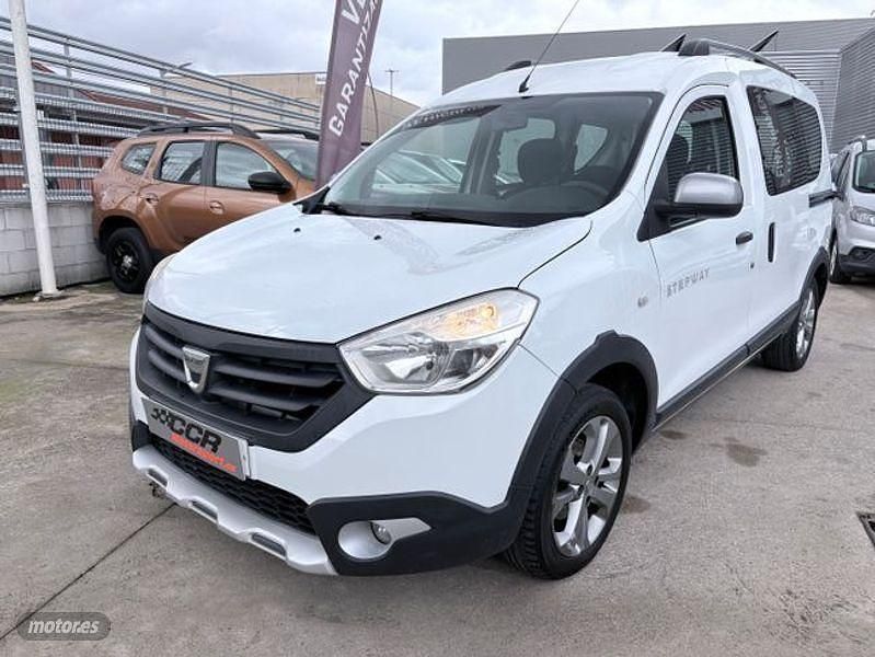 Blanco Usado 2016 Dacia Dokker Stepway Monovolumen | 11.800 € (Un poco caro) - Imagen 1/4