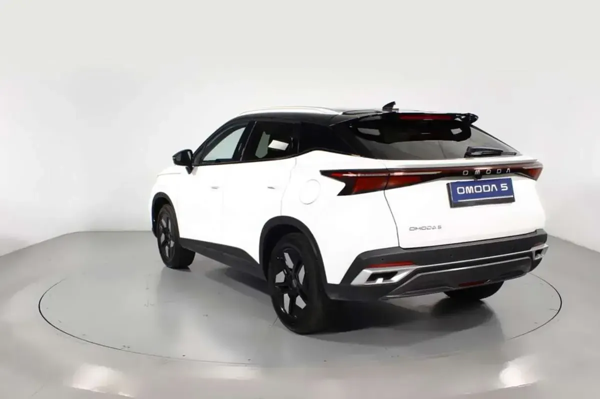 Usado Omoda 5 148 CV (108 kW) 2025 Blanco SUV