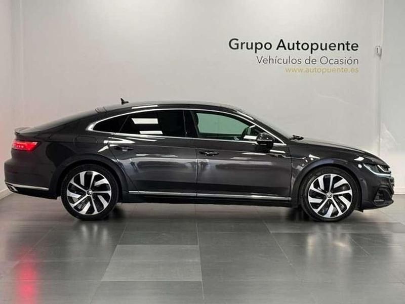 Usado VW Arteon R-line 150 CV (110 kW) 2022 Negro Berlina