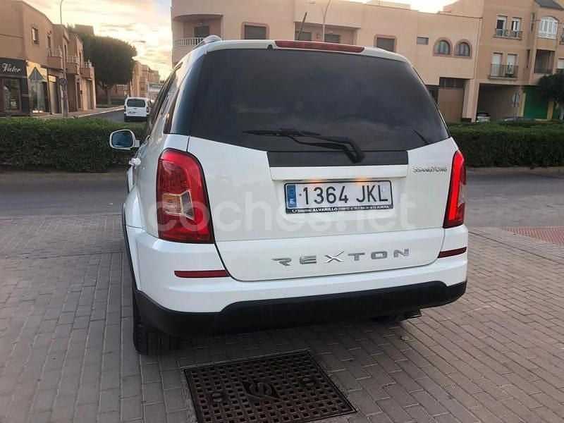 Blanco Usado 2016 Ssangyong (KGM) Rexton Limited SUV | 11.999 € (Super precio) - Imagen 1/4