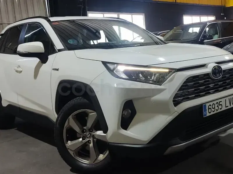 Usado Toyota RAV4 Hybrid Advance 222 CV (163 kW) 2022 Blanco SUV