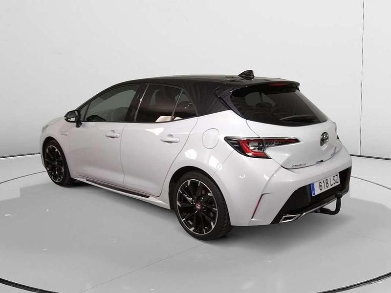 Usado Toyota Corolla Advance 184 CV (135 kW) 2021 Blanco Utilitario
