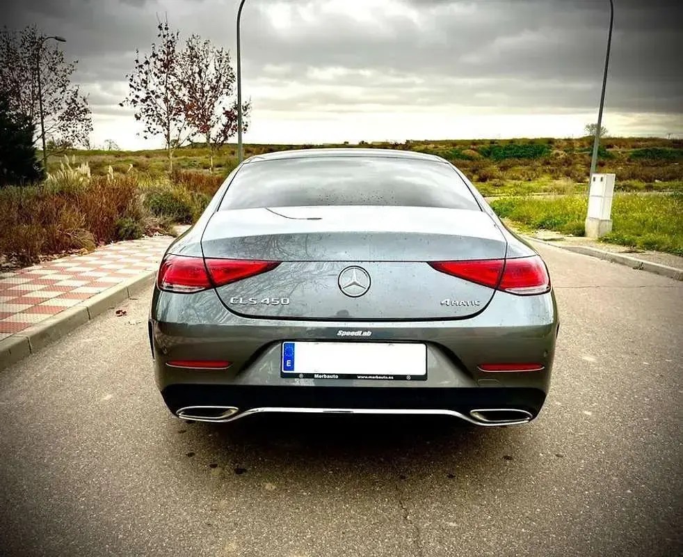 Usado Mercedes CLS450 366 CV (269 kW) 2019 Gris Coupe