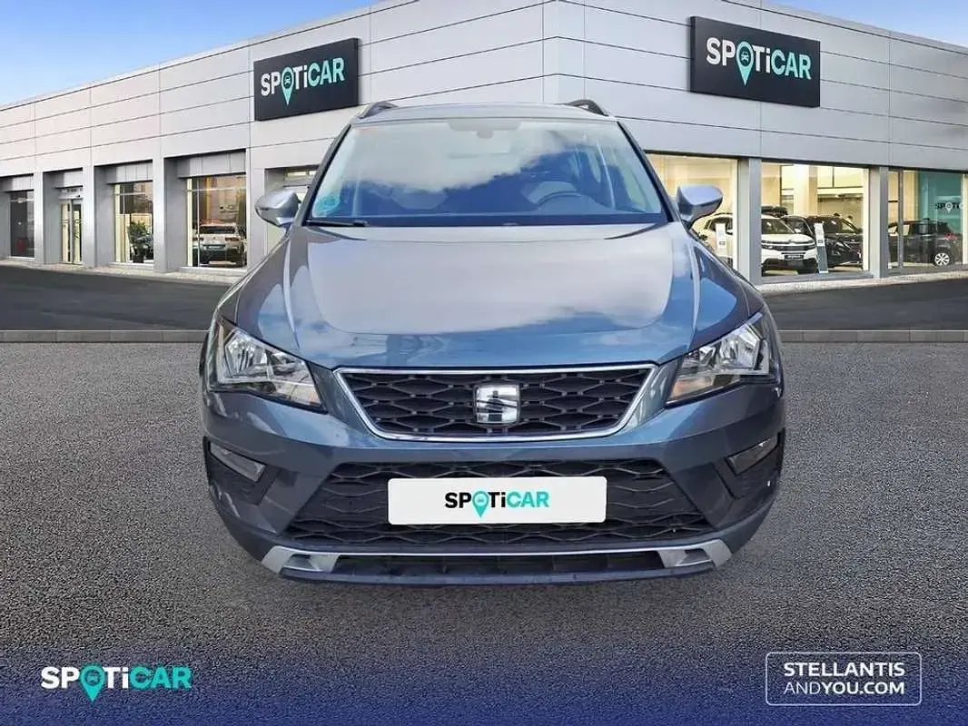 Usado Seat Ateca Ecomotive 116 CV (85 kW) 2019 Gris SUV
