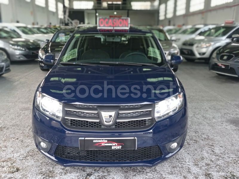 Azul Usado 2013 Dacia Sandero Lauréate Utilitario | 5390 € (Precio justo) - Imagen 1/4