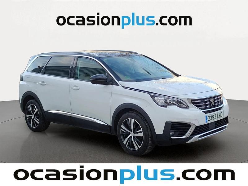 Usado Peugeot 5008 Allure 131 CV (96 kW) 2020 Blanco SUV