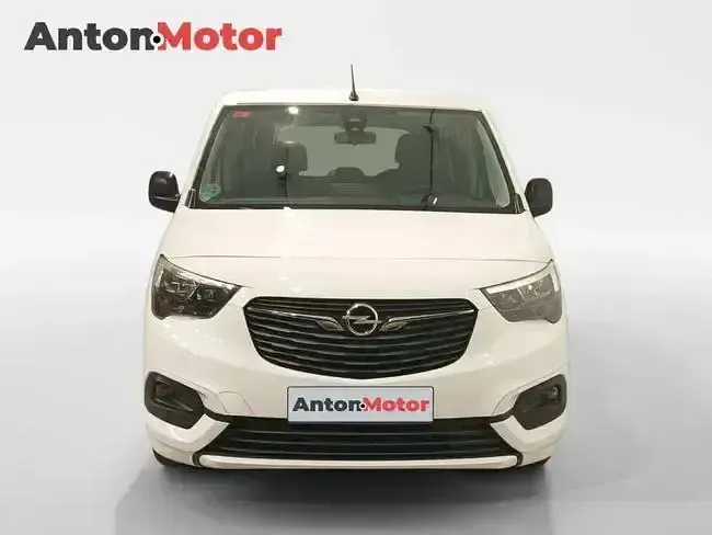 Usado Opel Combo Edition 102 CV (75 kW) 2021 Blanco Monovolumen