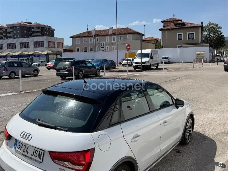 Usado Audi A1 Sportback 116 CV (85 kW) 2016 Blanco Utilitario