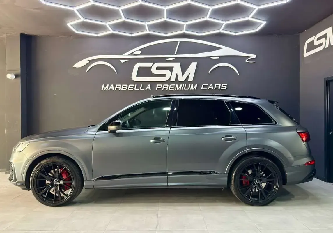 Usado Audi Q7 Ambiente 286 CV (210 kW) 2022 Gris SUV