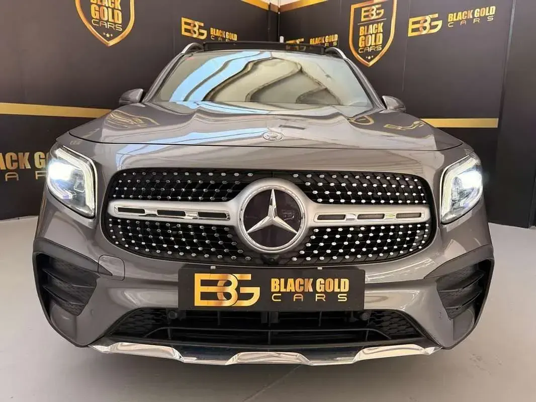 Usado Mercedes GLB200 150 CV (110 kW) 2021 Blanco SUV