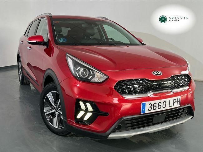 Usado Kia Niro 141 CV (103 kW) 2021 Rojo SUV
