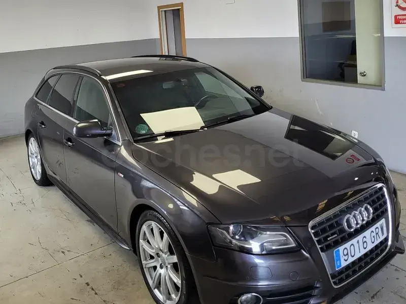 Usado Audi A4 S-Line 211 CV (155 kW) 2009 Gris / plata Familiar