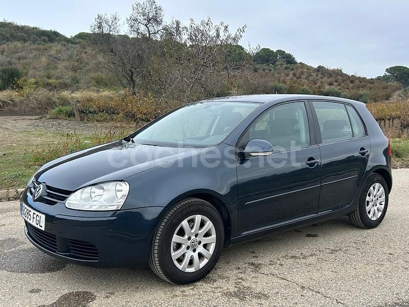 Azul Usado 2006 VW Golf Highline Berlina | 6990 € (Caro) - Imagen 1/4