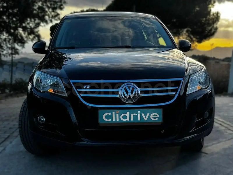 Usado VW Tiguan 140 HP (102 kW) 2011 Preto SUV