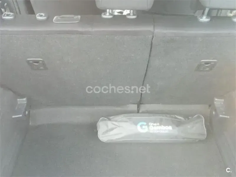 Usado Nissan Juke Acenta 115 CV (84 kW) 2018 Gris / plata SUV