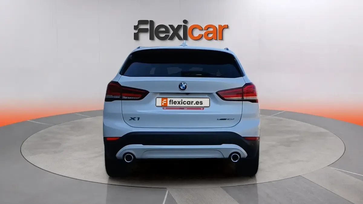 Usado BMW X1 150 CV (110 kW) 2021 Blanco SUV